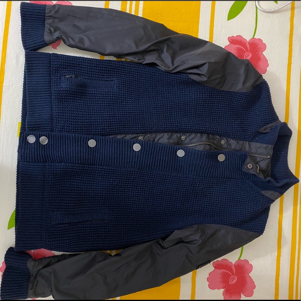 INC sweater